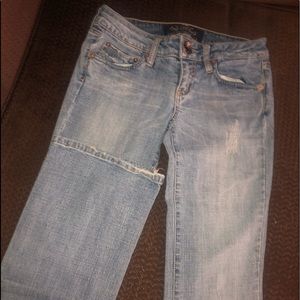 Wide leg jeans